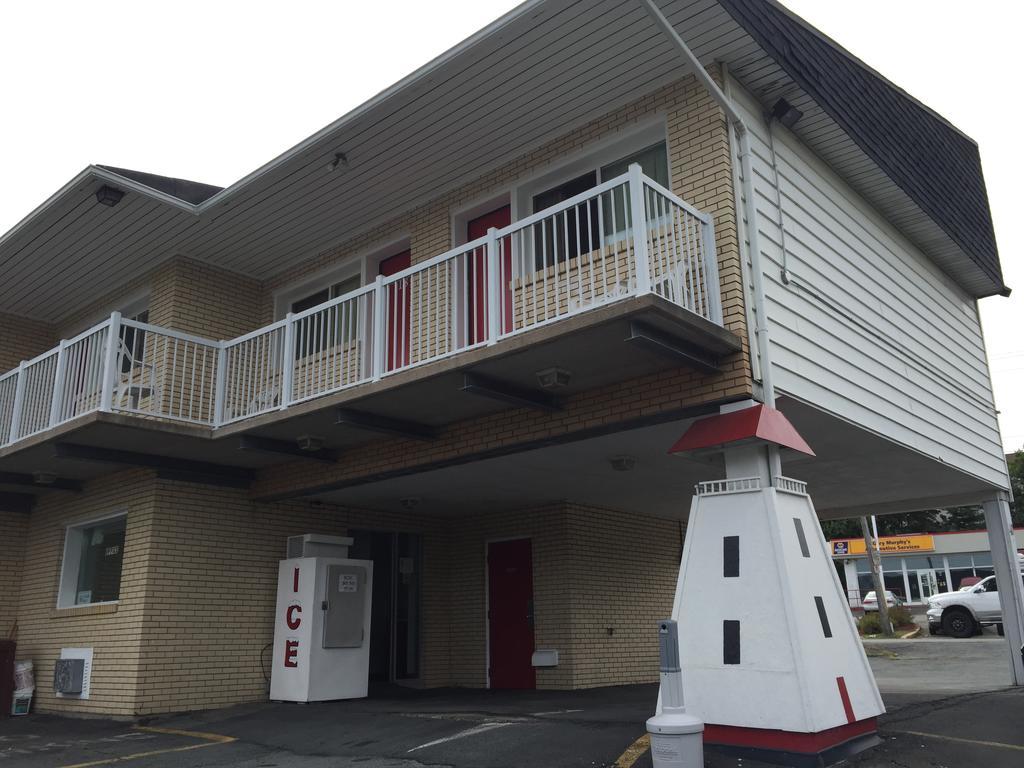 Lake City Motel Dartmouth Buitenkant foto